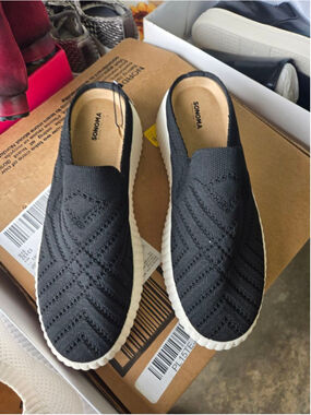 Women's Sonoma Black Knit Comfort Mules & Clogs Size 8